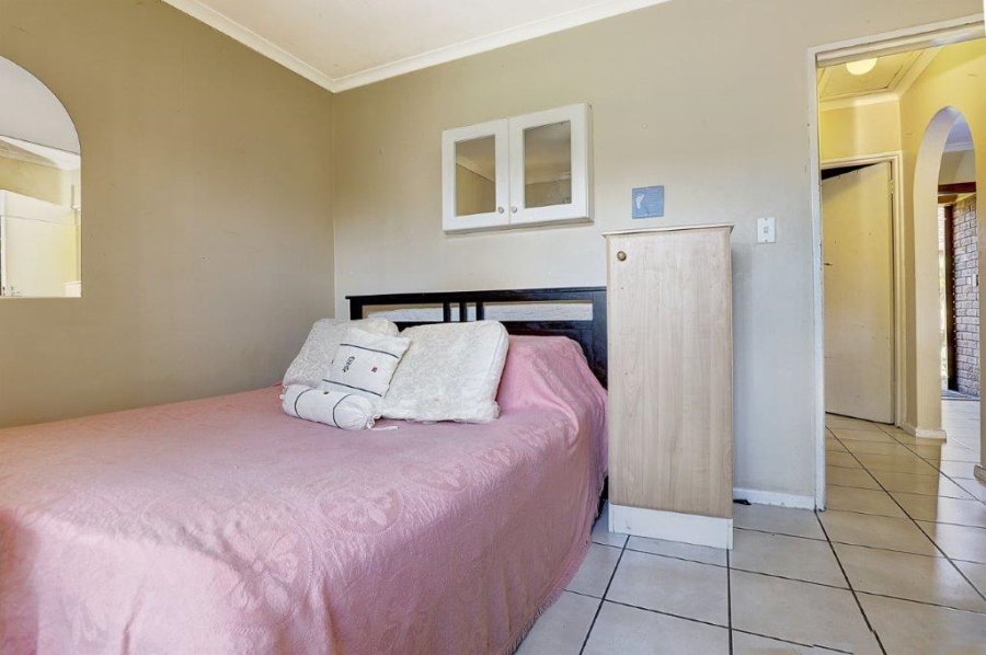 2 Bedroom Property for Sale in Soneike Western Cape